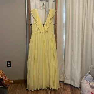 Zara beautiful pleated yellow gown. Size medium